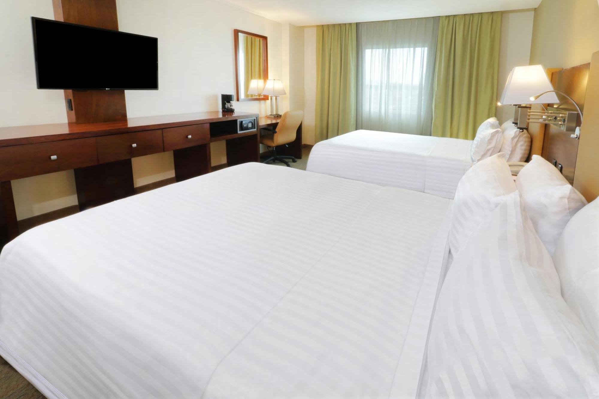 Holiday Inn Hotel & Suites Hermosillo Aeropuerto By Ihg Exterior foto